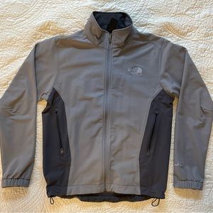 North Face Apex Softshell Jacket. Gray, Medium